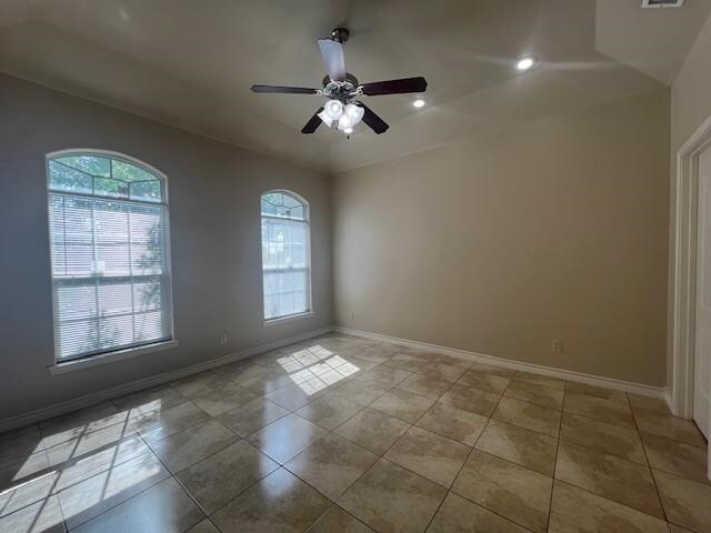 Building Photo - 710 Alta Vista Dr