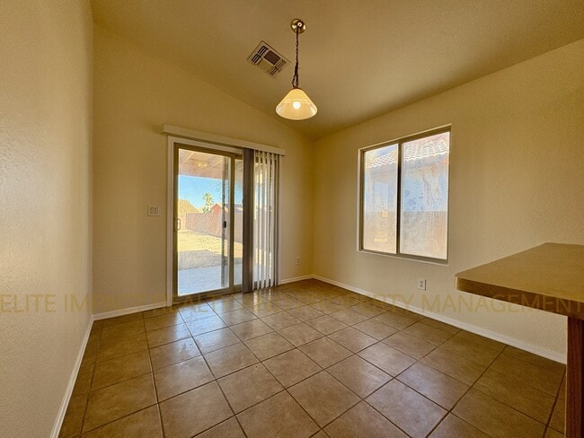 Building Photo - 7734 S Titanite Ln