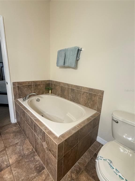 Building Photo - 348 Lake Davenport Cir