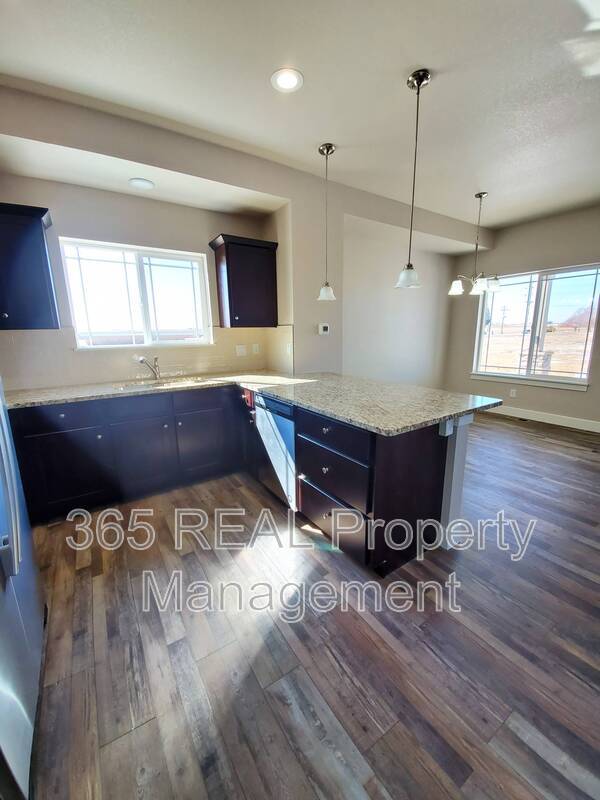 Building Photo - 1721 Westward Cir