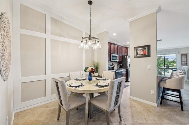 Building Photo - 5528 Palmer Cir