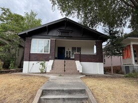 Building Photo - 433 S Douglas St