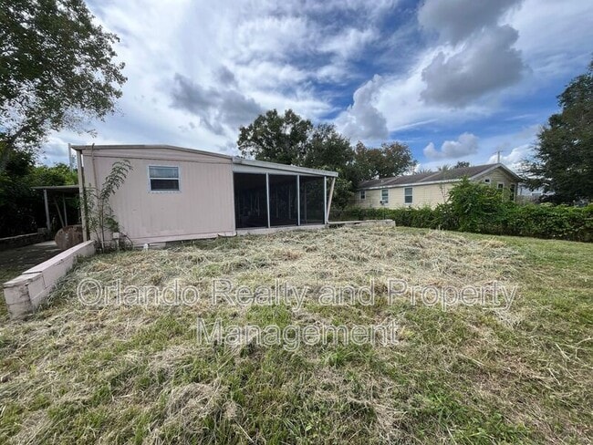 Building Photo - 7709 Brentwood Dr