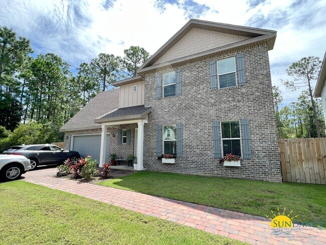 Building Photo - Stunning 5 bedroom home in Santa Rosa Beach!