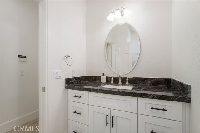 Building Photo - 12 Douglass Dr