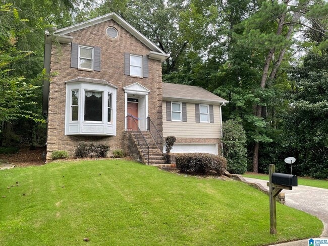 Primary Photo - 2301 Vestbrook Dr