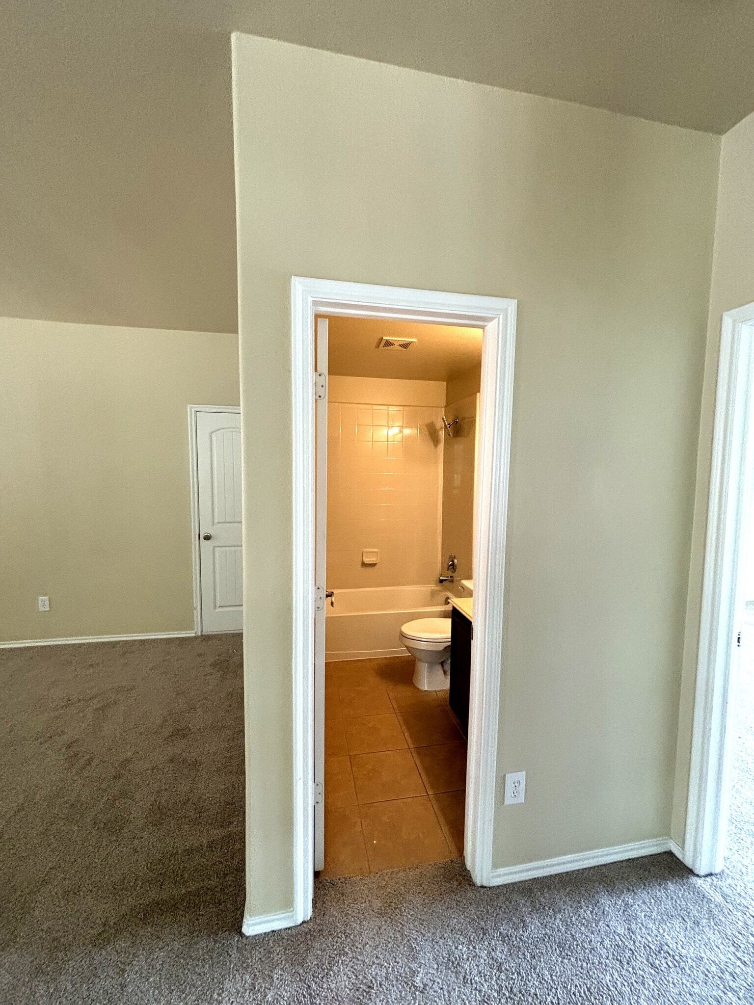 Building Photo - 9717 Sand Trap Dr