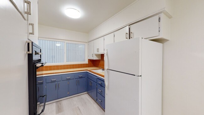 Floorplan - 245 Lee Street