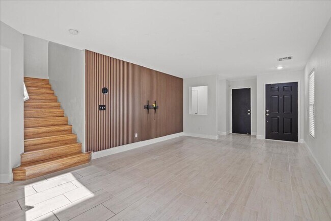 Building Photo - Stylish 4 Bedroom Living Meets Outdoor Fun