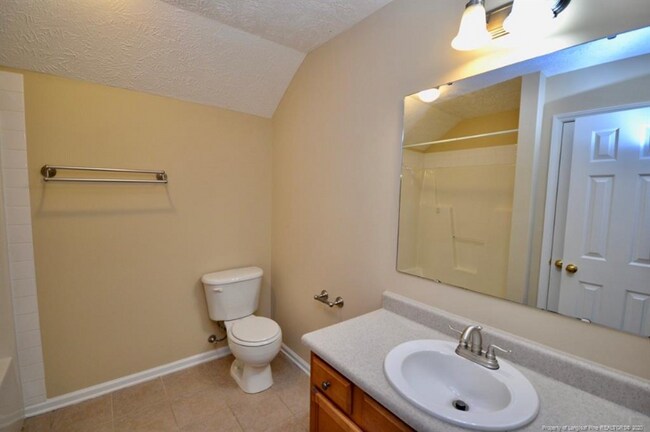 Building Photo - 361 Americana Dr