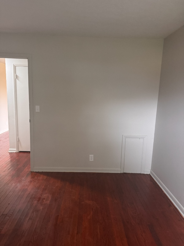 Building Photo - 12-14 Grove Ct