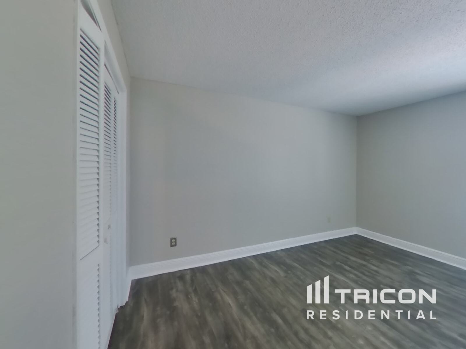 Building Photo - 2421 Arborwood Dr