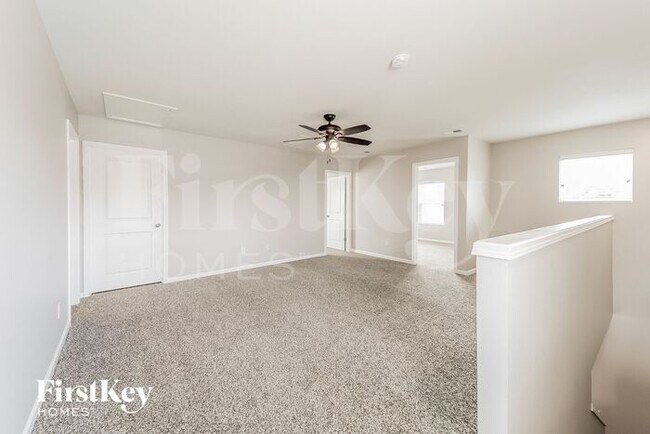 Building Photo - 4806 Pitkin Ave