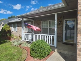 Building Photo - 278 Longfellow Ln