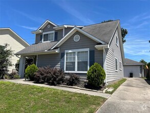 Building Photo - 19106 Spruce Bough Ln