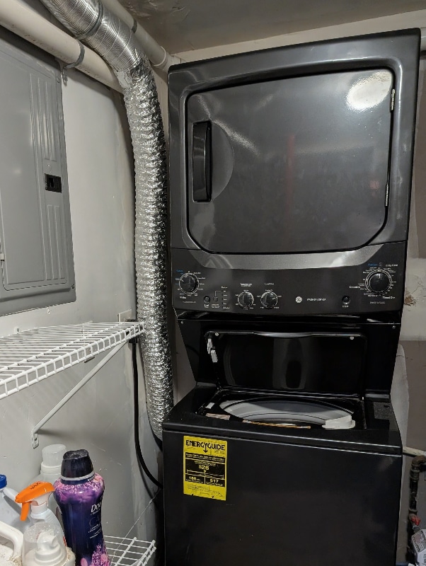 Building Photo - 202 W 8th St