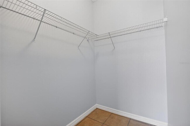 Building Photo - 11528 Southern Creek Dr