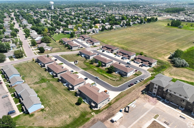 Building Photo - 1709 E Northstar Pl