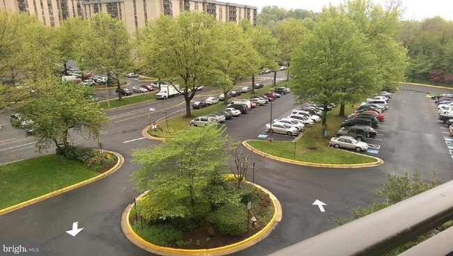 Building Photo - 3100 S Manchester St