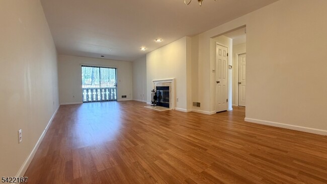 Building Photo - 3907 Melville Ct