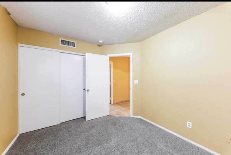Building Photo - 4545 N 67th Ave