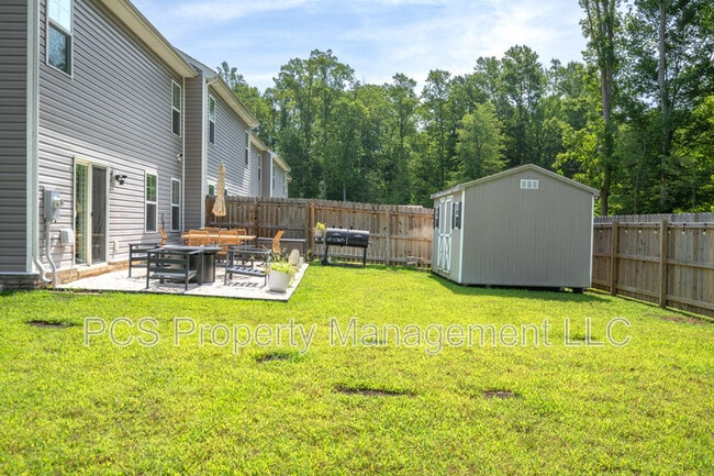 Building Photo - 142 Township Blvd