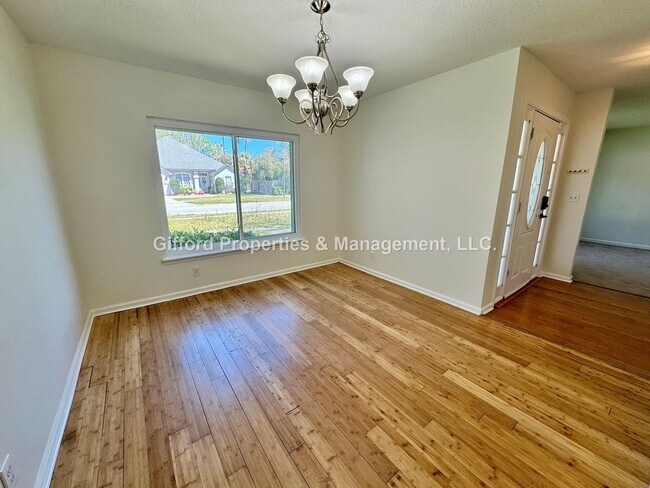 Building Photo - Beautiful 4 Bedroom / 2 Bathroom Harbor Winds Home w/ Solar Panels