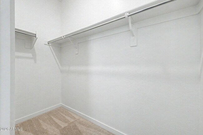 Building Photo - 21415 W Holly St