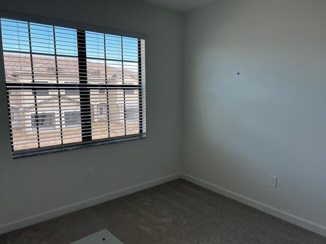 Building Photo - 14205 Pine Lodge Ln