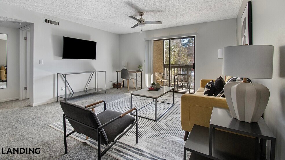 Building Photo - 10263 Whispering Forest Dr