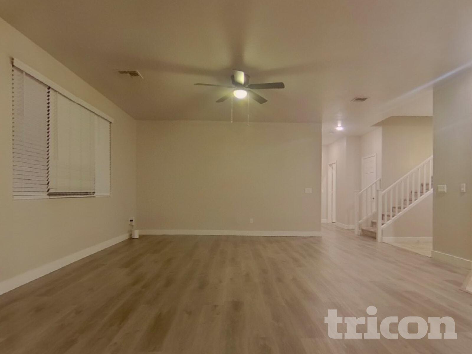 Building Photo - 16221 W La Ventilla Way