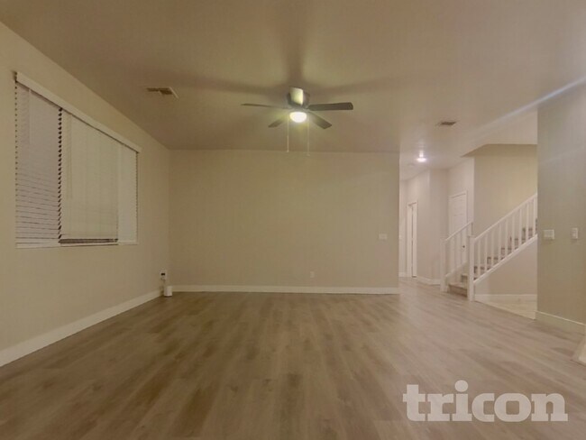 Building Photo - 16221 W La Ventilla Way