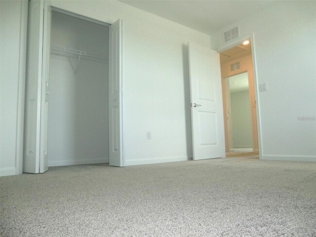 Building Photo - 364 Loch Ct