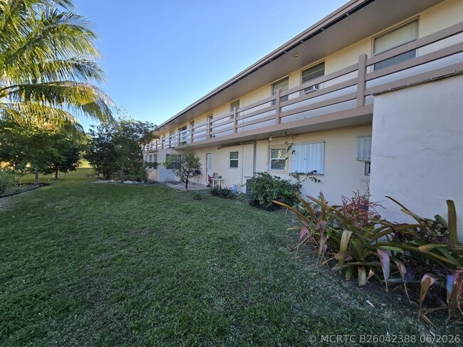 Building Photo - 3030 NW 43 Terrace