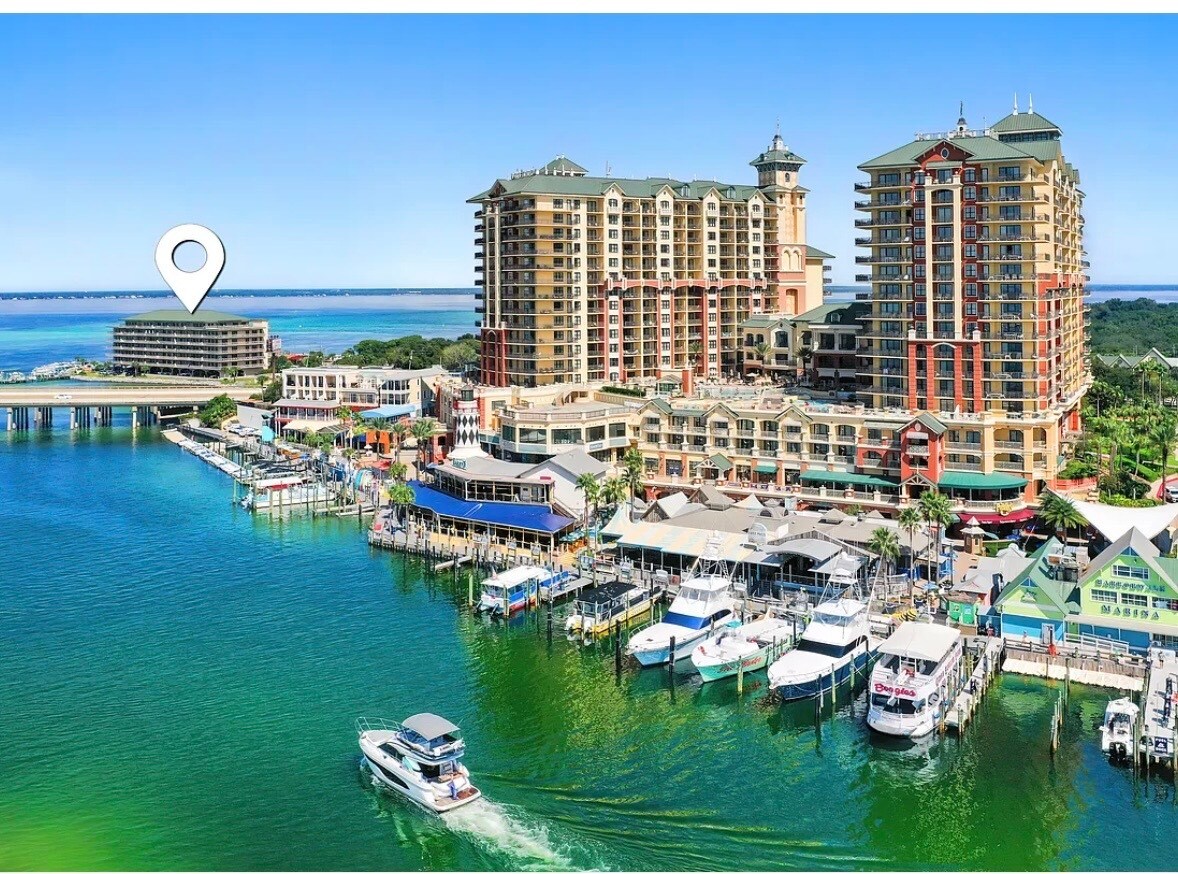 Building Photo - 5 Calhoun Ave