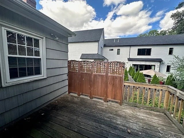 Building Photo - 32 Coyne Rd