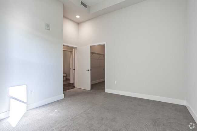 1BR, 1BA - A2 - Artist Walk Apartments