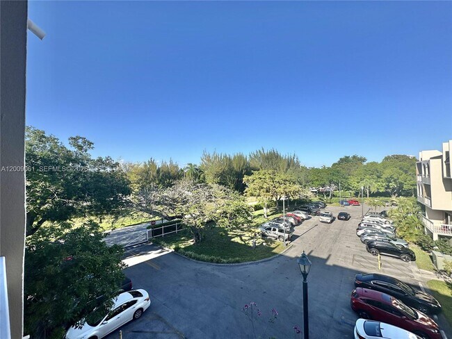 Building Photo - 7860 Camino Real