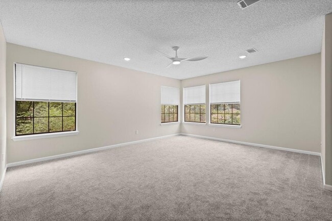 Building Photo - 66 Indian Clover Dr