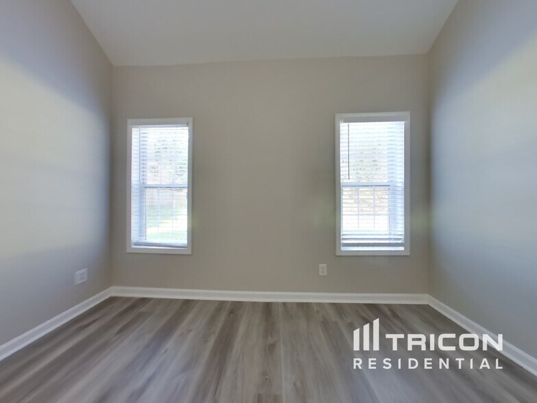 Building Photo - 124 Burleyson Dr