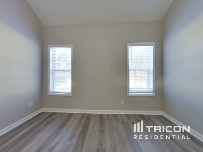 Building Photo - 124 Burleyson Dr
