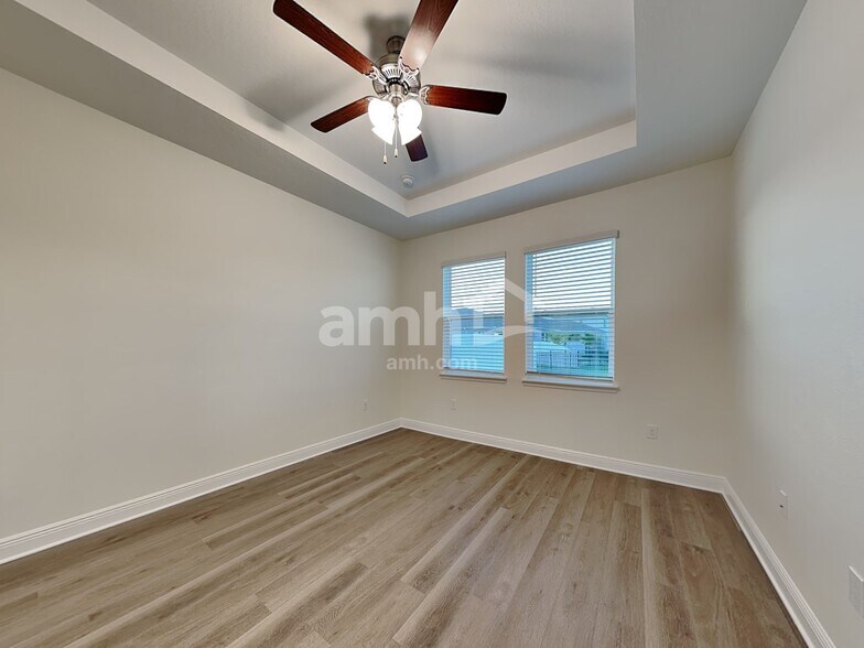 Building Photo - 1274 Heavenly Dr