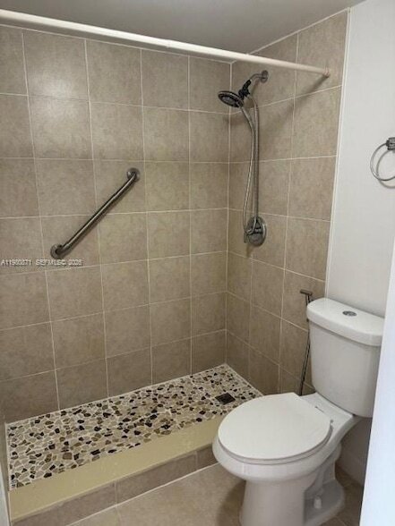 Building Photo - 8560 SW 212th St