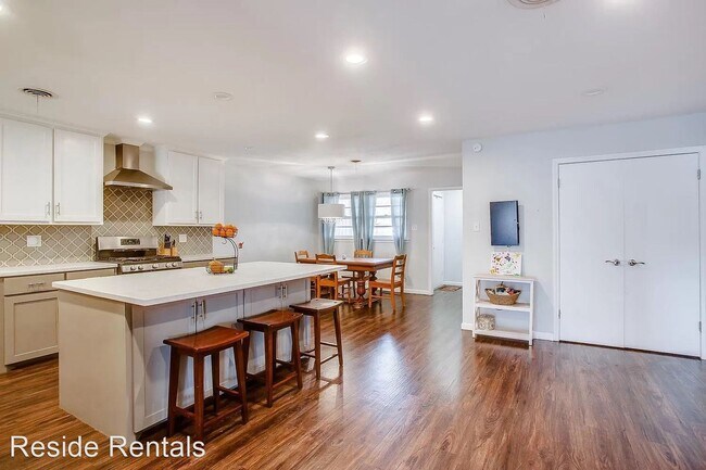 Building Photo - 4 br, 2 bath House - 3803 48th Street