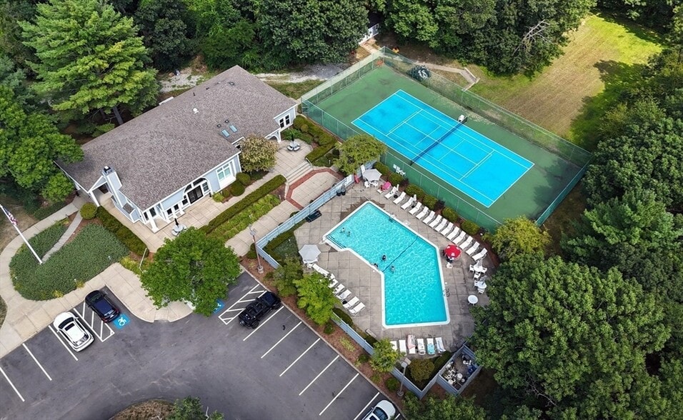 Building Photo - 3705 Tuckers Ln