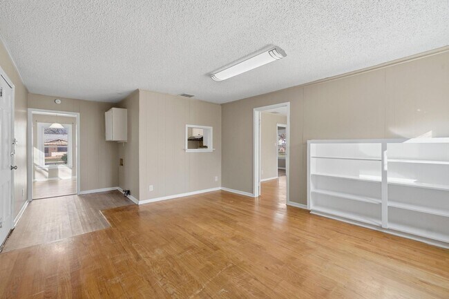 Building Photo - 2857 S 5th St