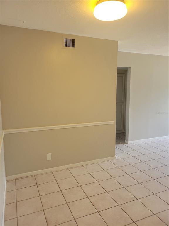 Building Photo - 2464 Australia Way E