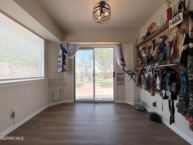 Building Photo - 14309 Desert Orchid Dr