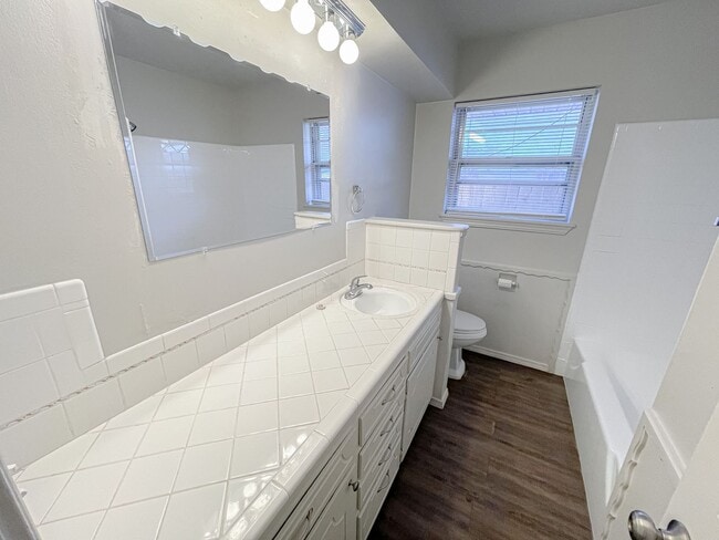 Building Photo - 3108 Longridge Rd