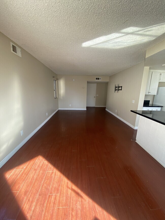 Building Photo - 16502 Mango Way